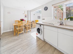 Photo 11- click for photo gallery